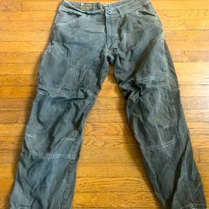 KUHL Men’s 36x32 Green Hiking Pants Crag Series